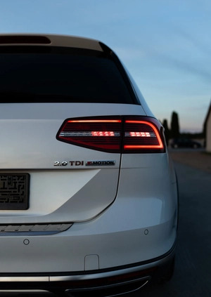 Volkswagen Passat cena 80000 przebieg: 163000, rok produkcji 2016 z Zduny małe 352